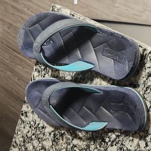 Air balance sandals